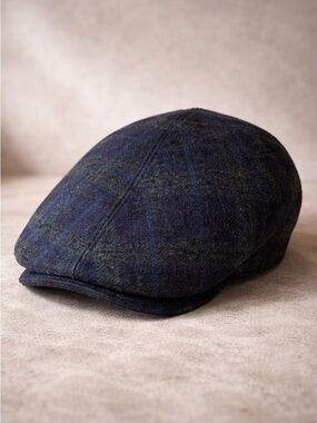 Tagliatore Wool Baker Boy Cap Blue Gray Plaid
Italian Flat Cap